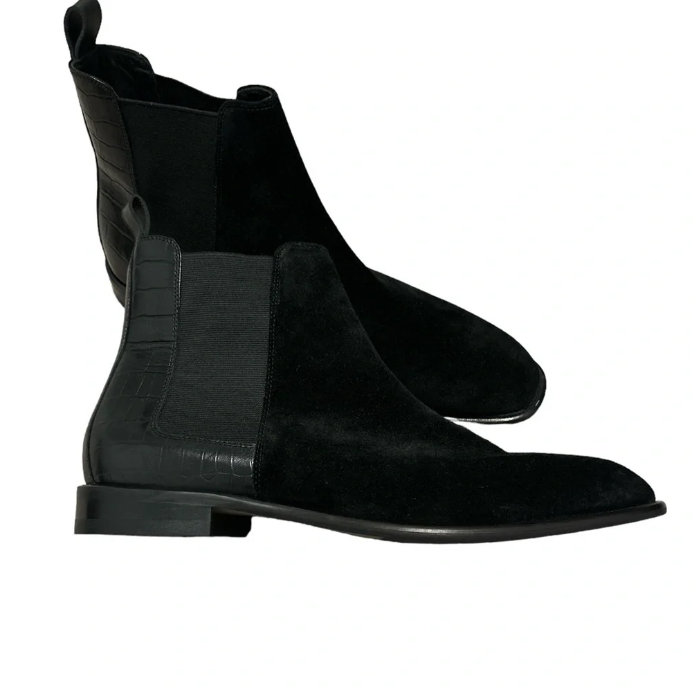 DONALD PLINER Calf Suede Chelsea Boot In black